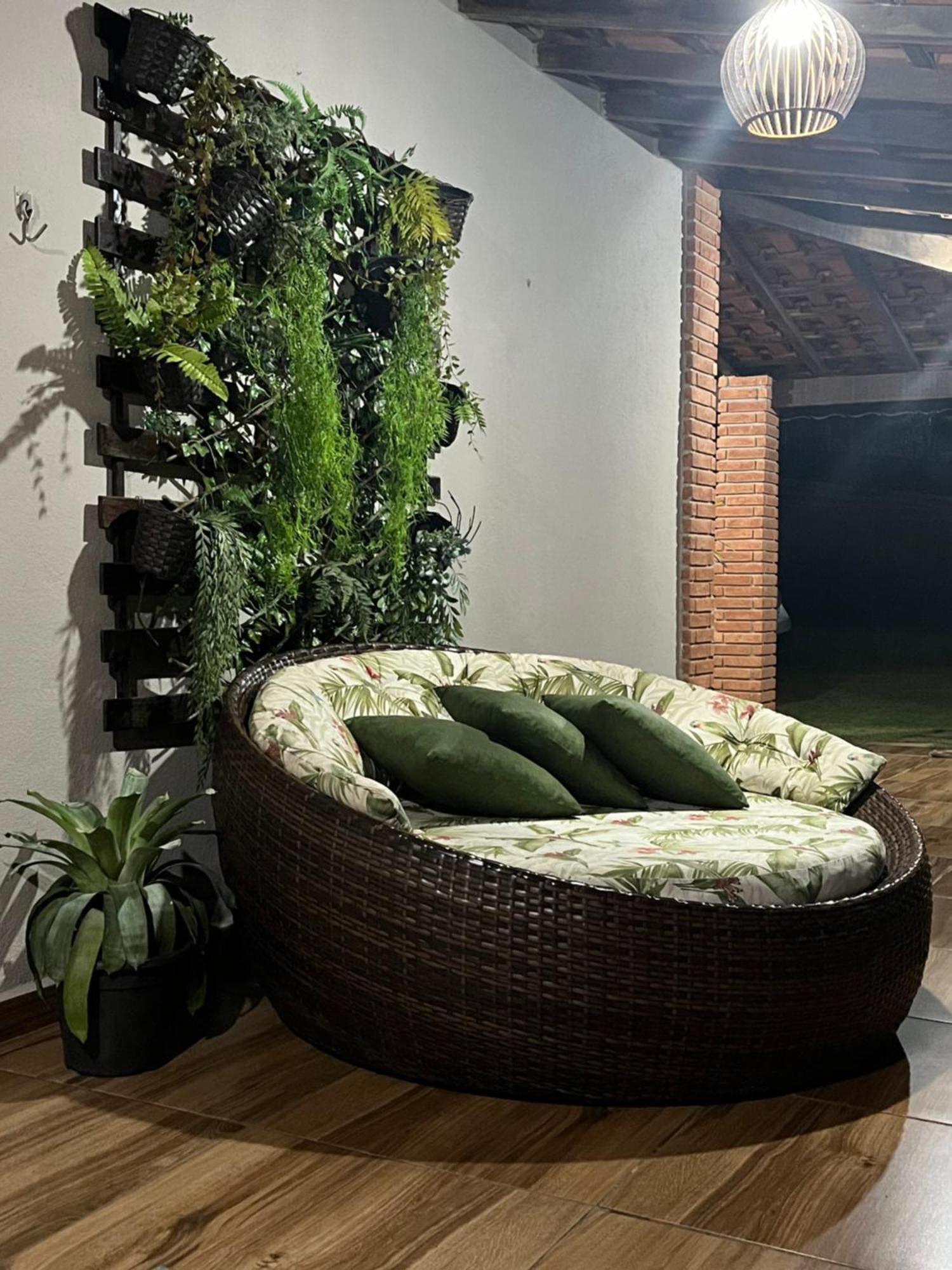 בום ז'זוס דוס פרדוס Chacara Tha&Thi Cond Fechado Wi Fi Spa E Pisc Aquececimento Solar מראה חיצוני תמונה